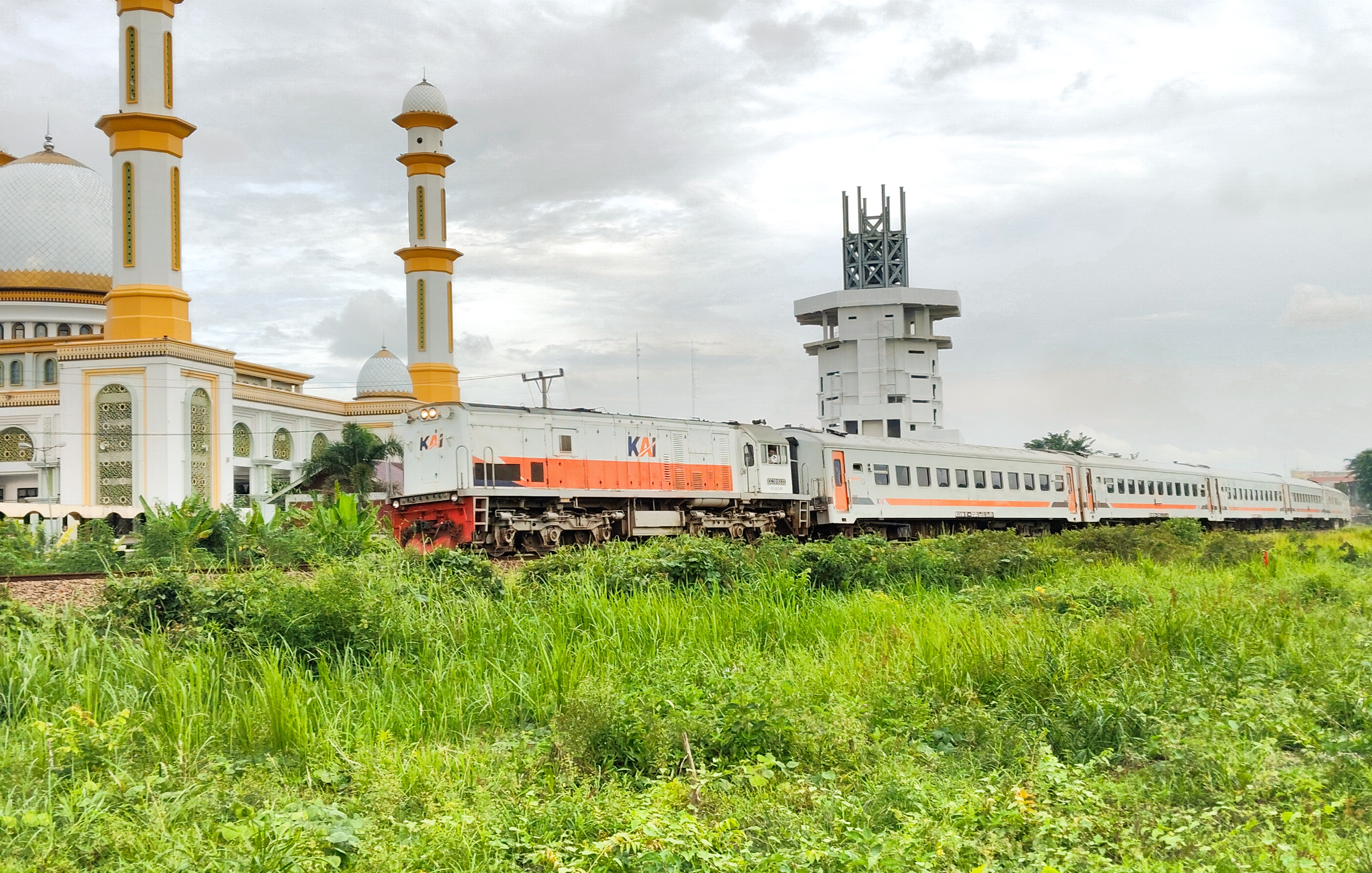 Kasta Kereta Tertinggi di Sumatera Utara