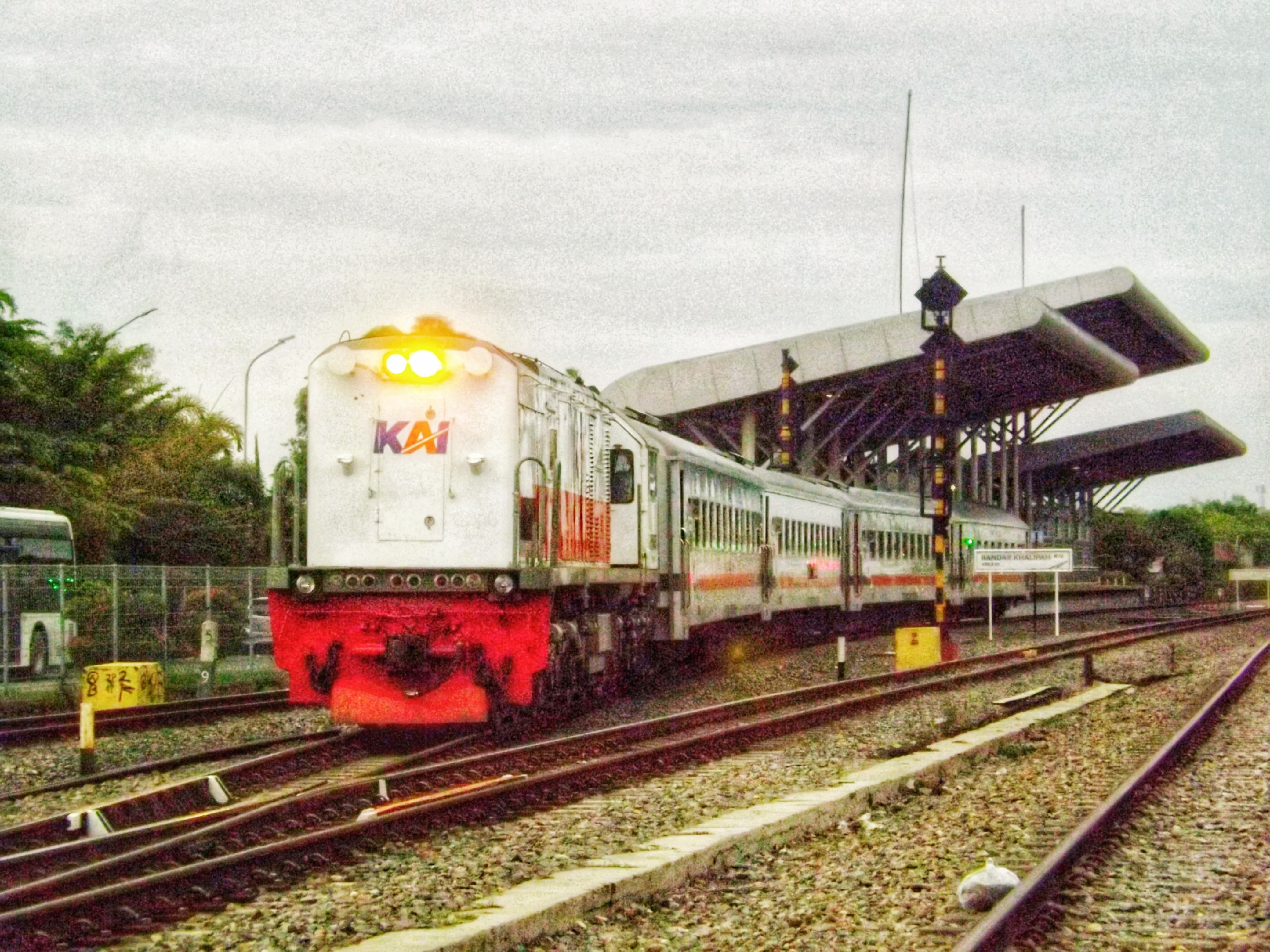 Ka Siantar express berangkat bandar Khalifah