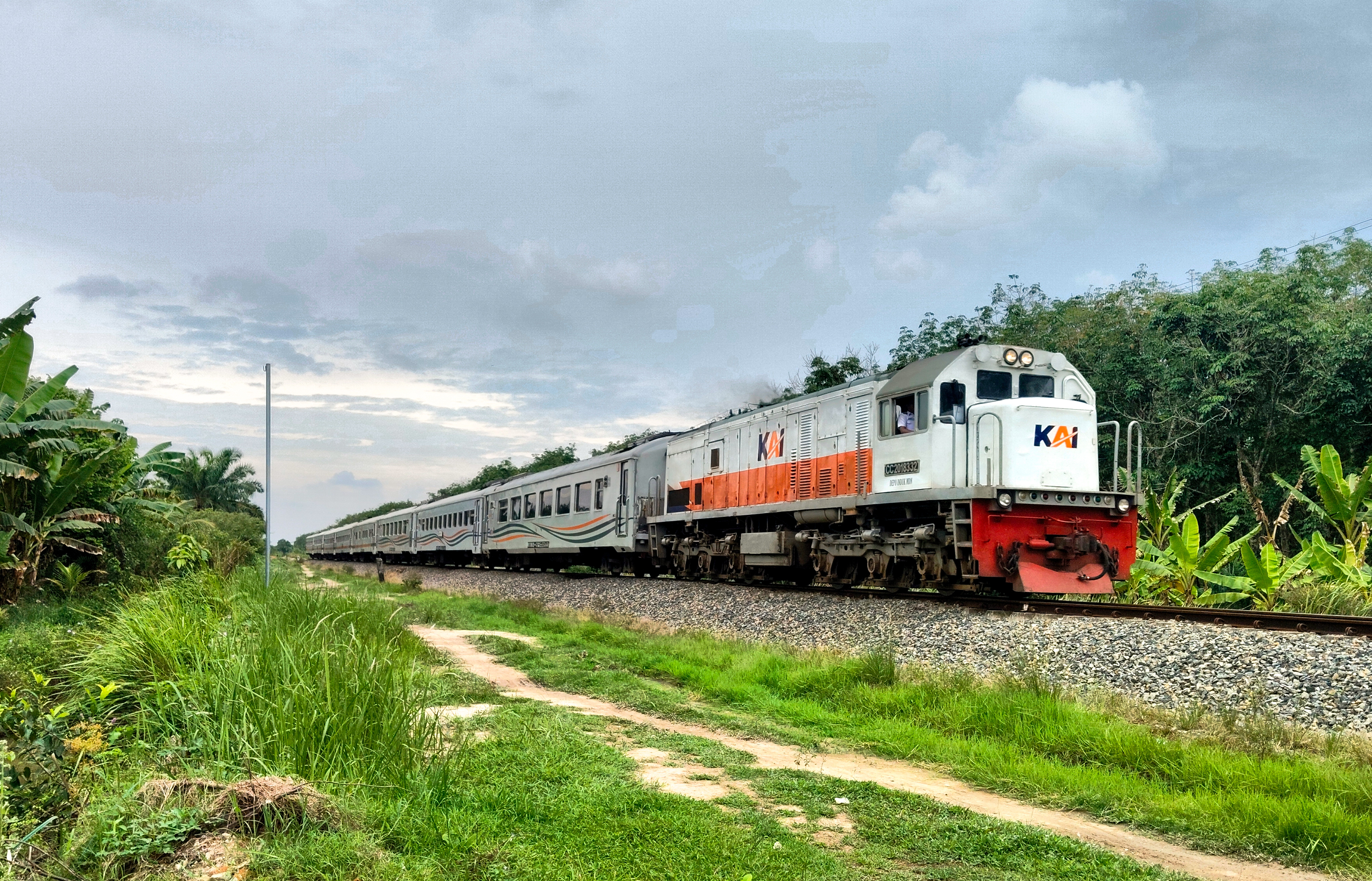 Definisi dari "Raja" Divre 1