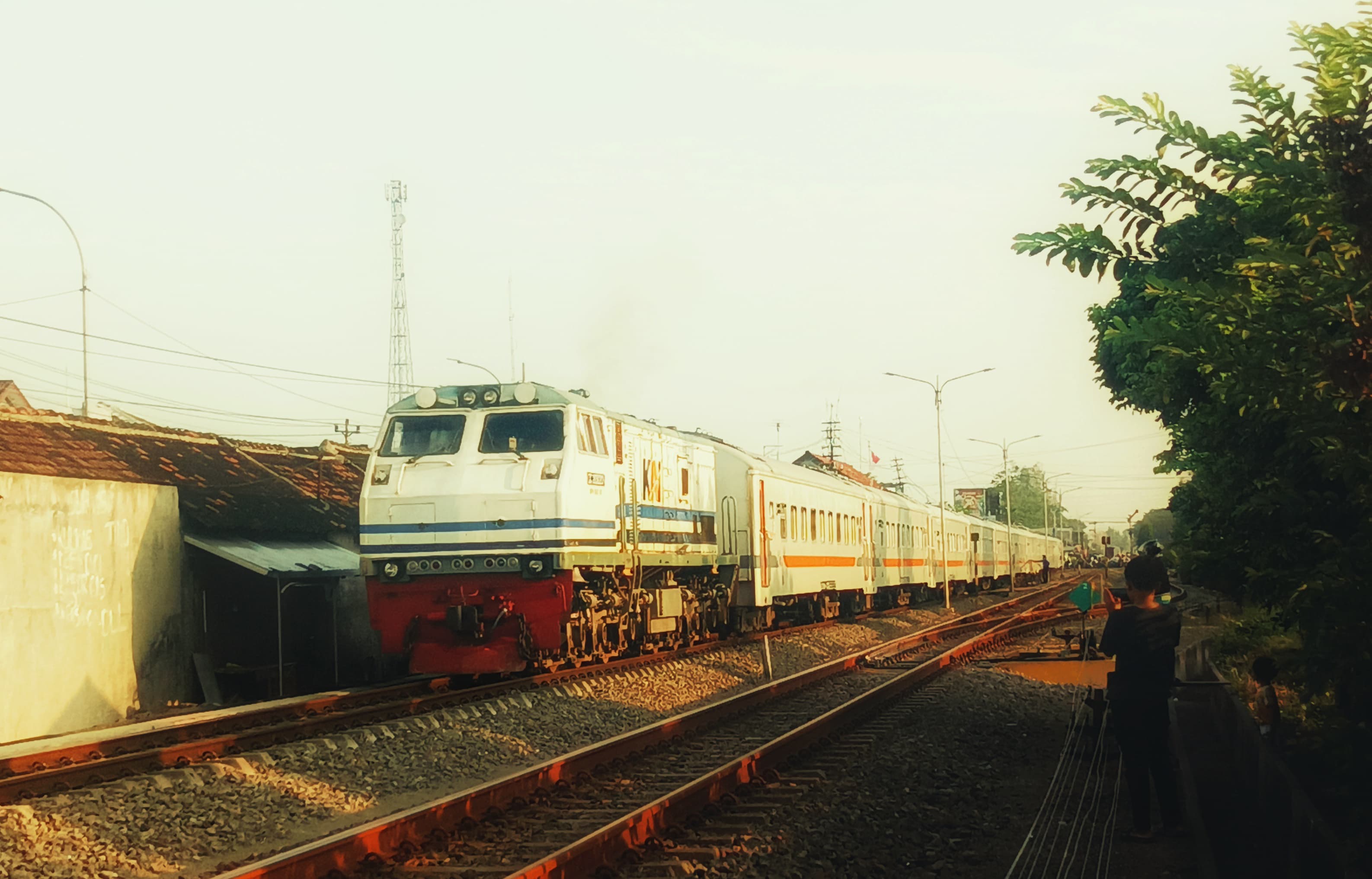 Joglosemarkerto & Stasiun Salem