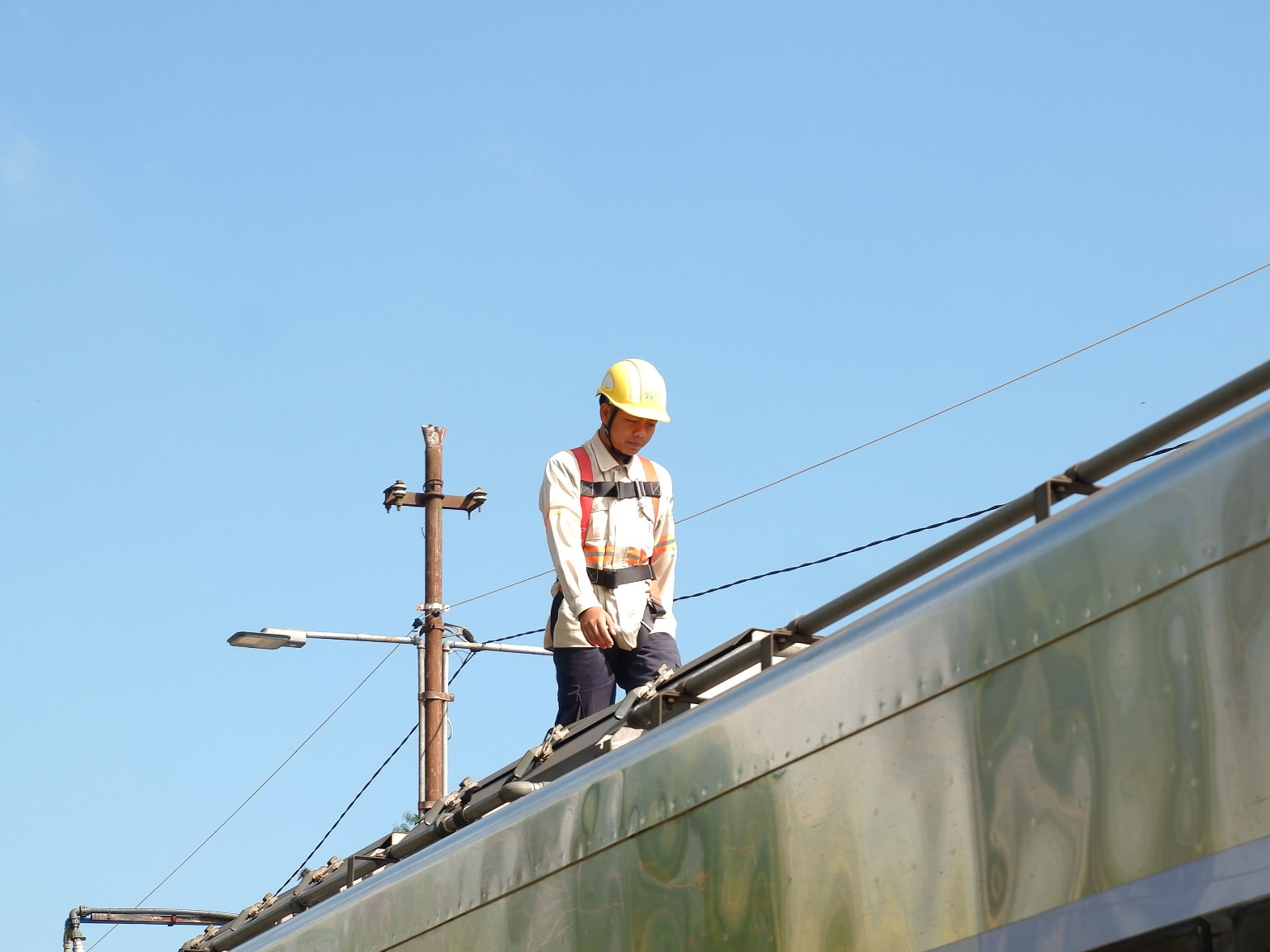 Water Tender Di atas Kereta