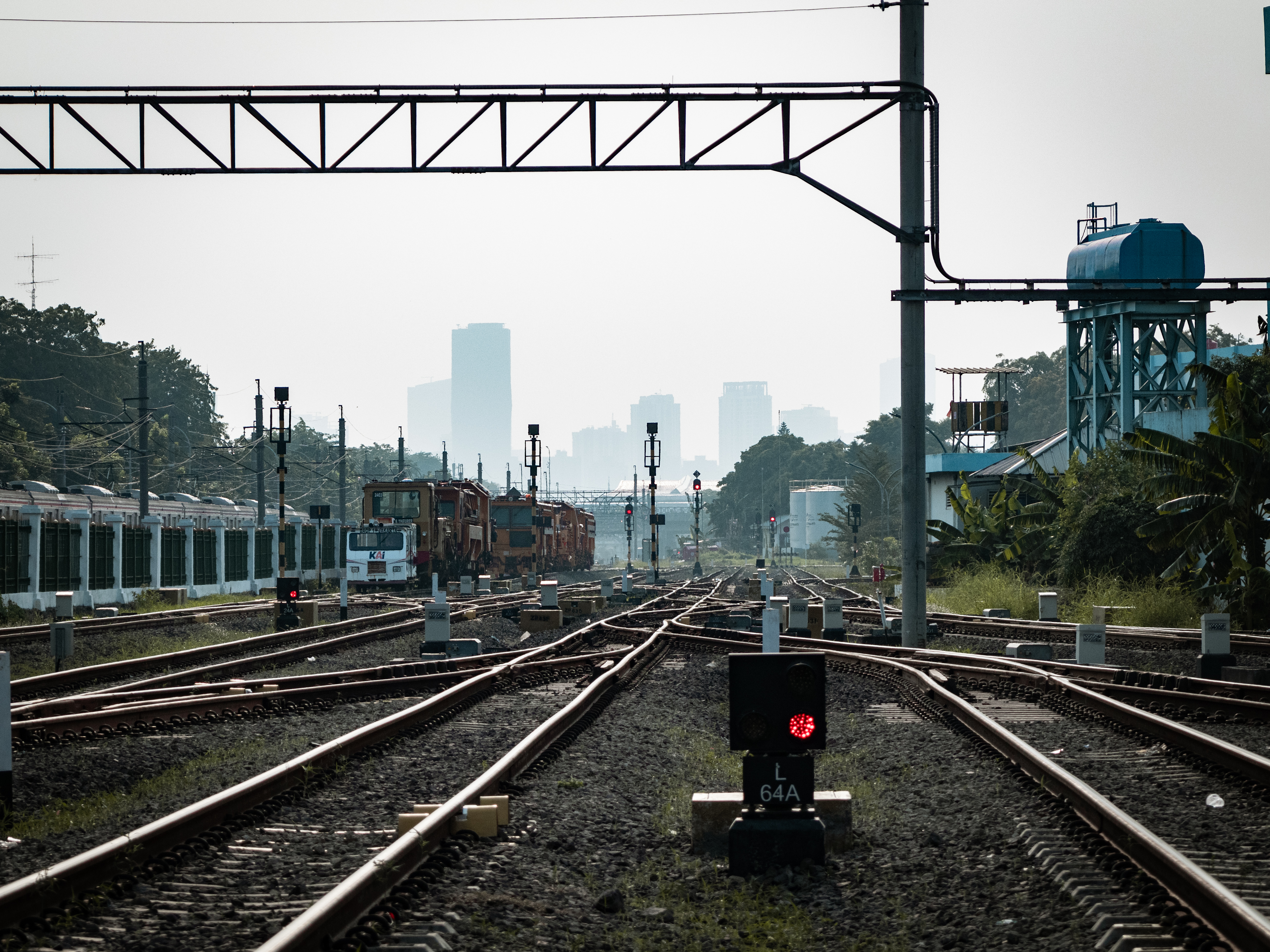 sinyal kecil penopang pergerakan kereta api