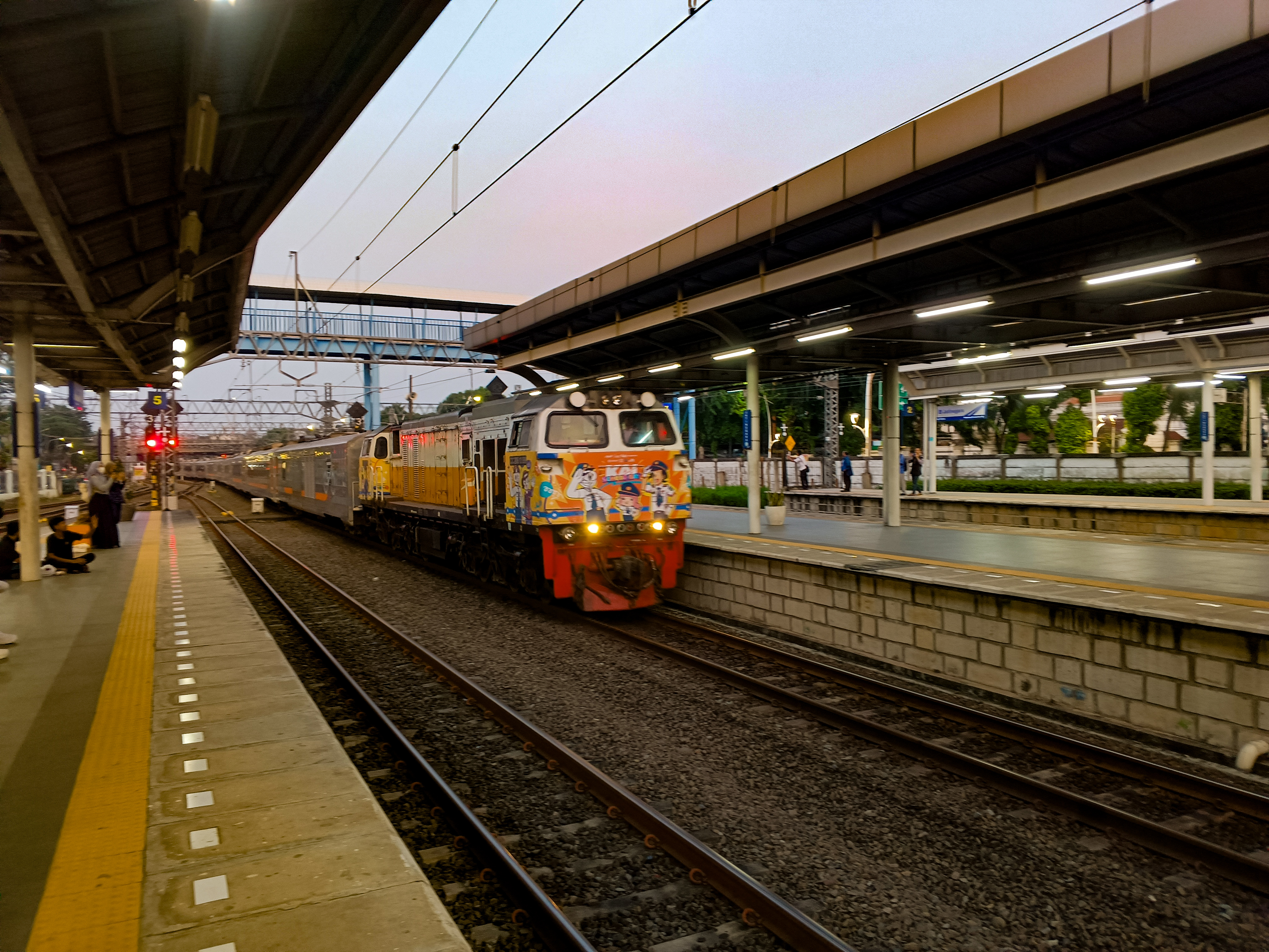 ka Papandayan di stasiun