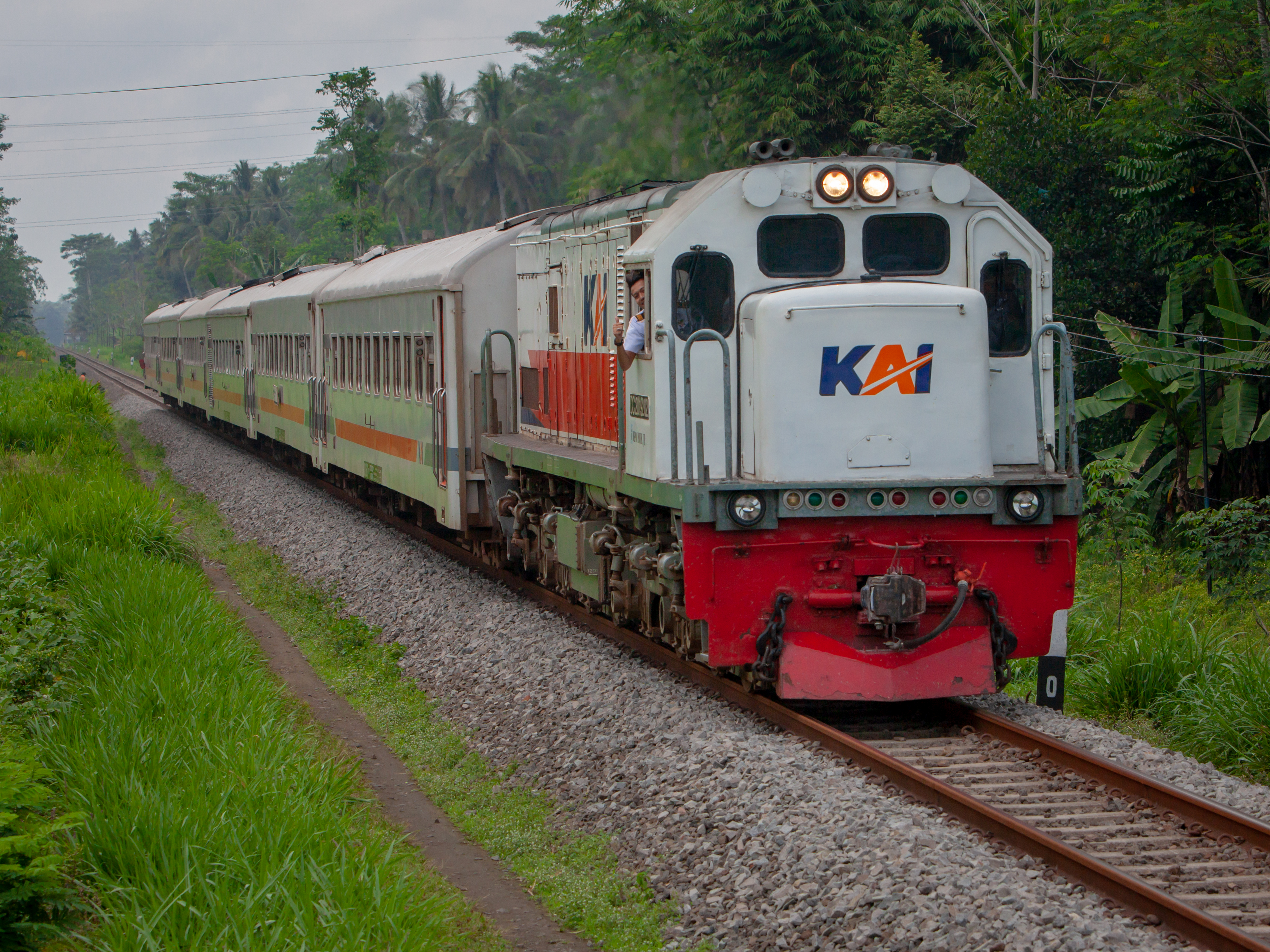 KA TAWANGALUN CC 201 BATCH 3 DENGAN KACA OVALNYA