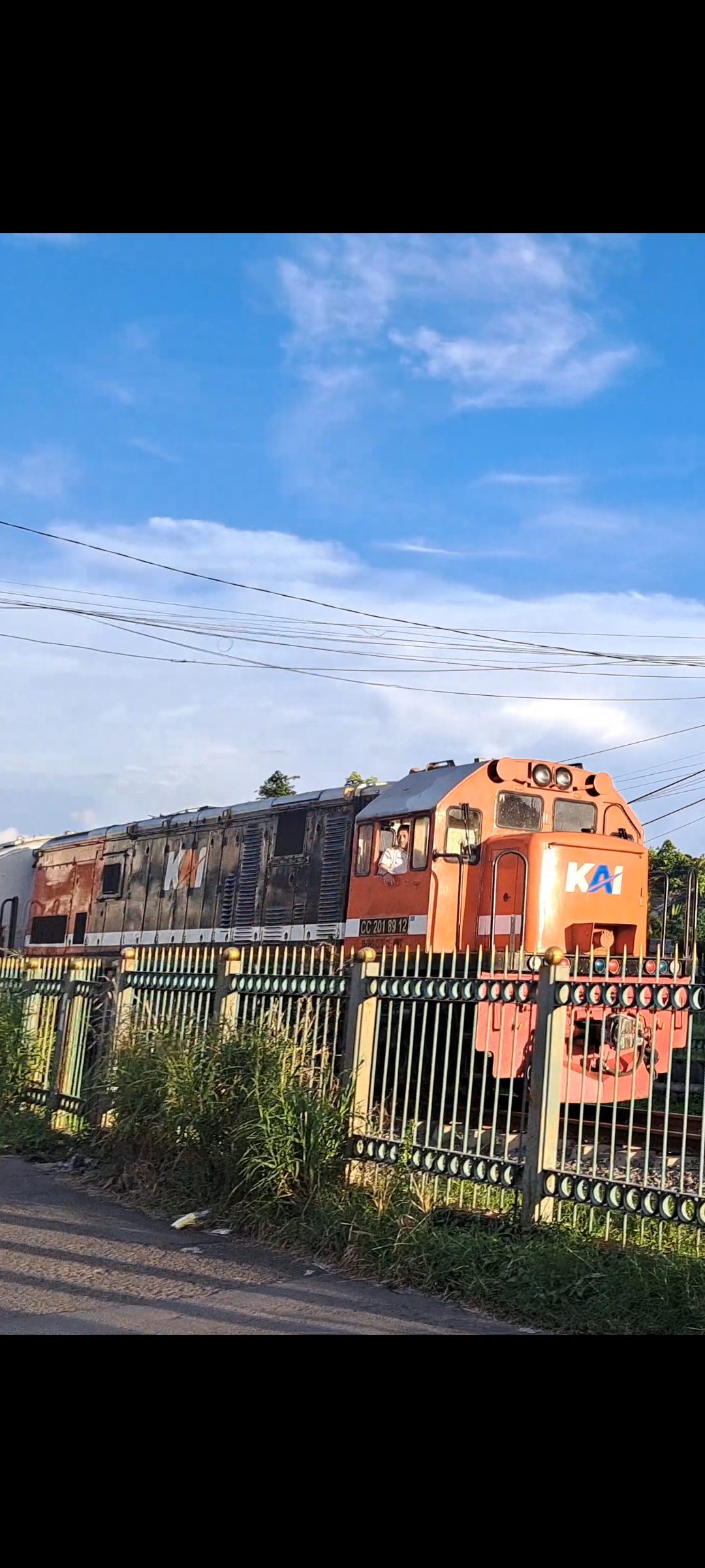 CC201 8912 dinas CL Merak