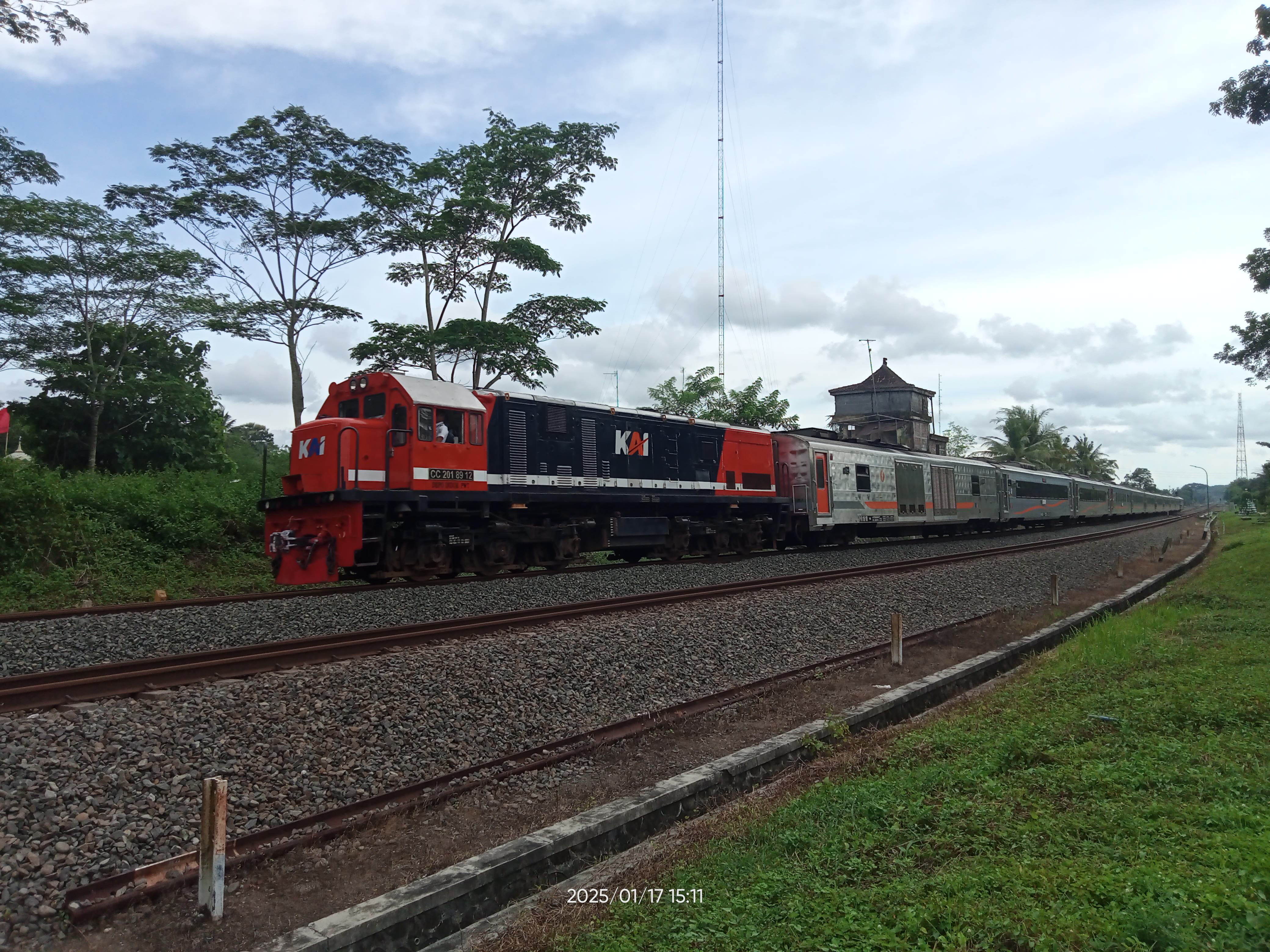 CC 201 89 12 PWT ft Gajahwong