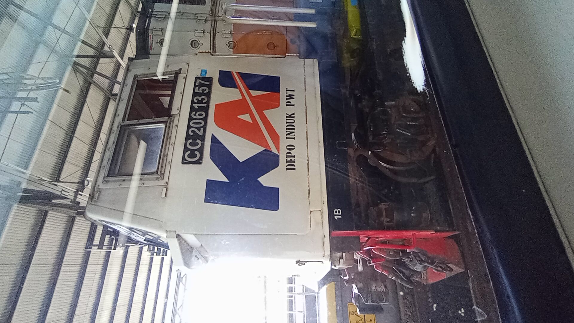 CC 206 13 57 di St. Kroya