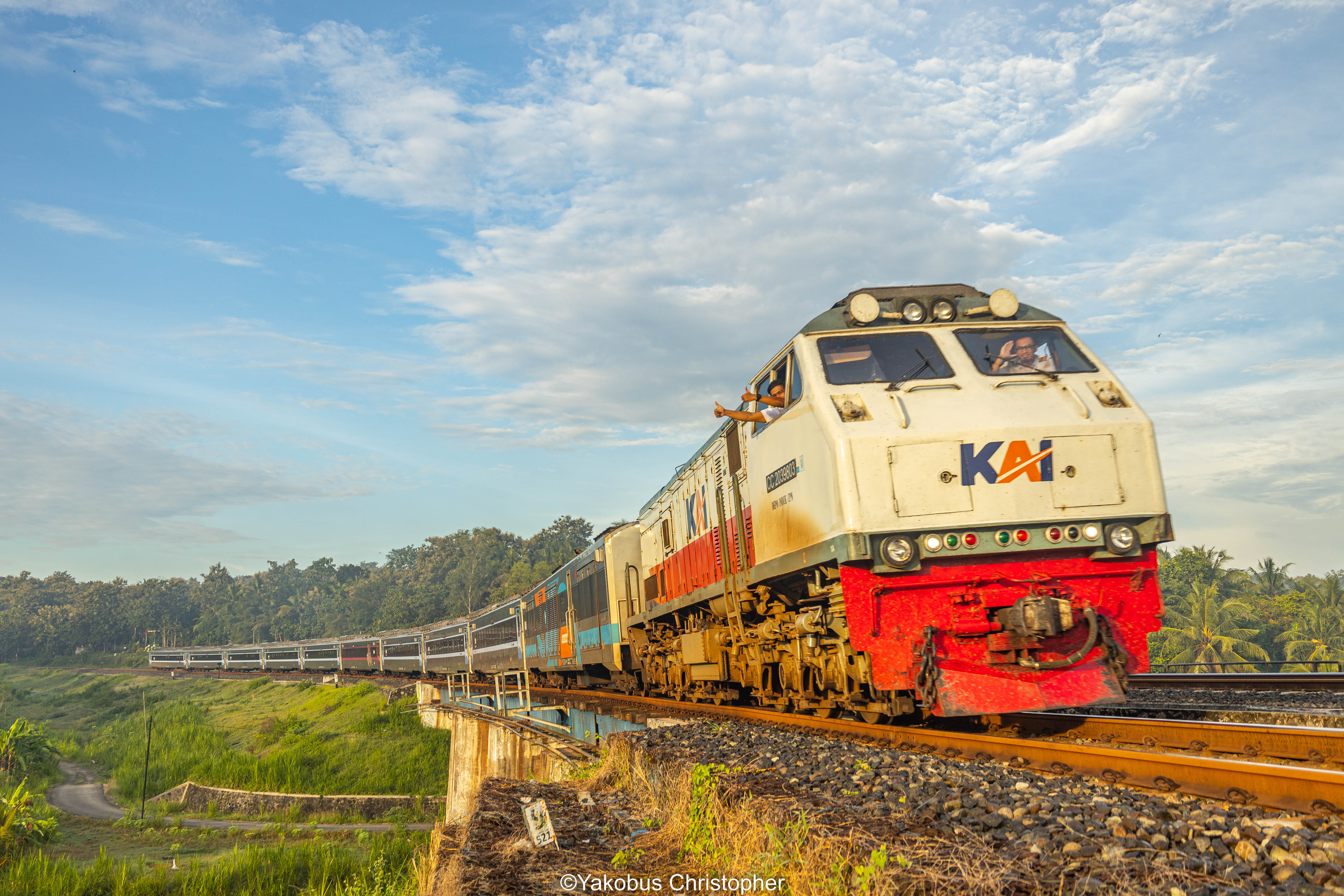 CC 203 98 03 - Depo CPN Lokomotif CC 203 98 03  di Depo Induk CPN - Jakarta