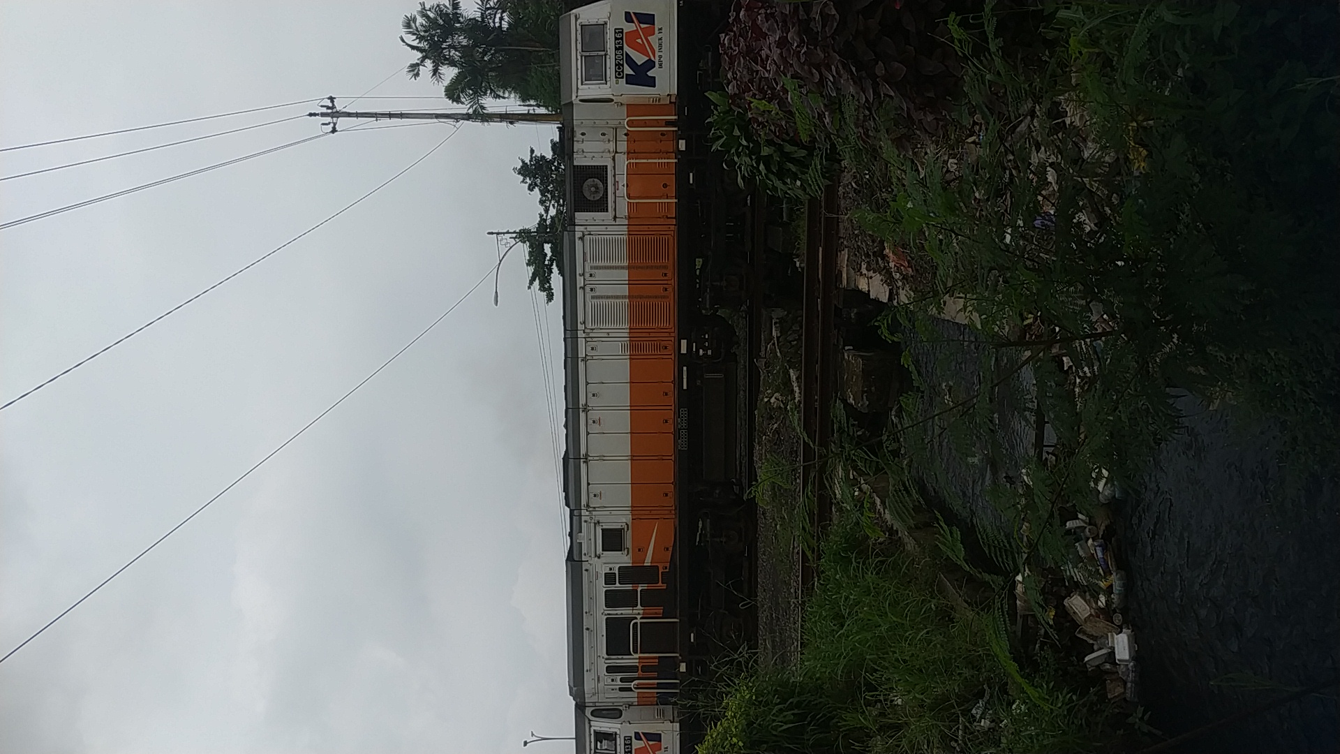 CC 206 13 61 di Stasiun Purwokerto
