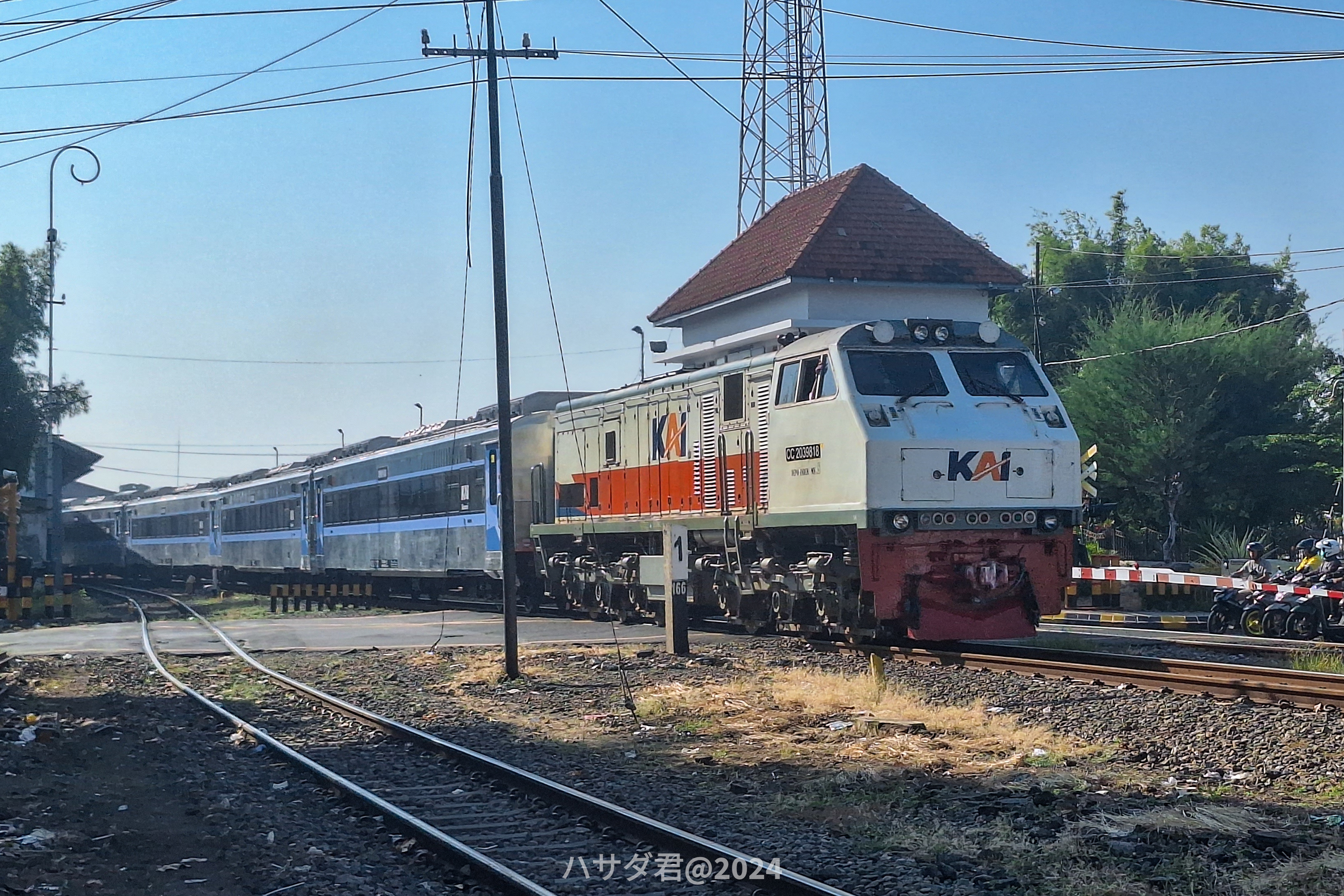 CC 203 98 18 KLB TS Lodaya