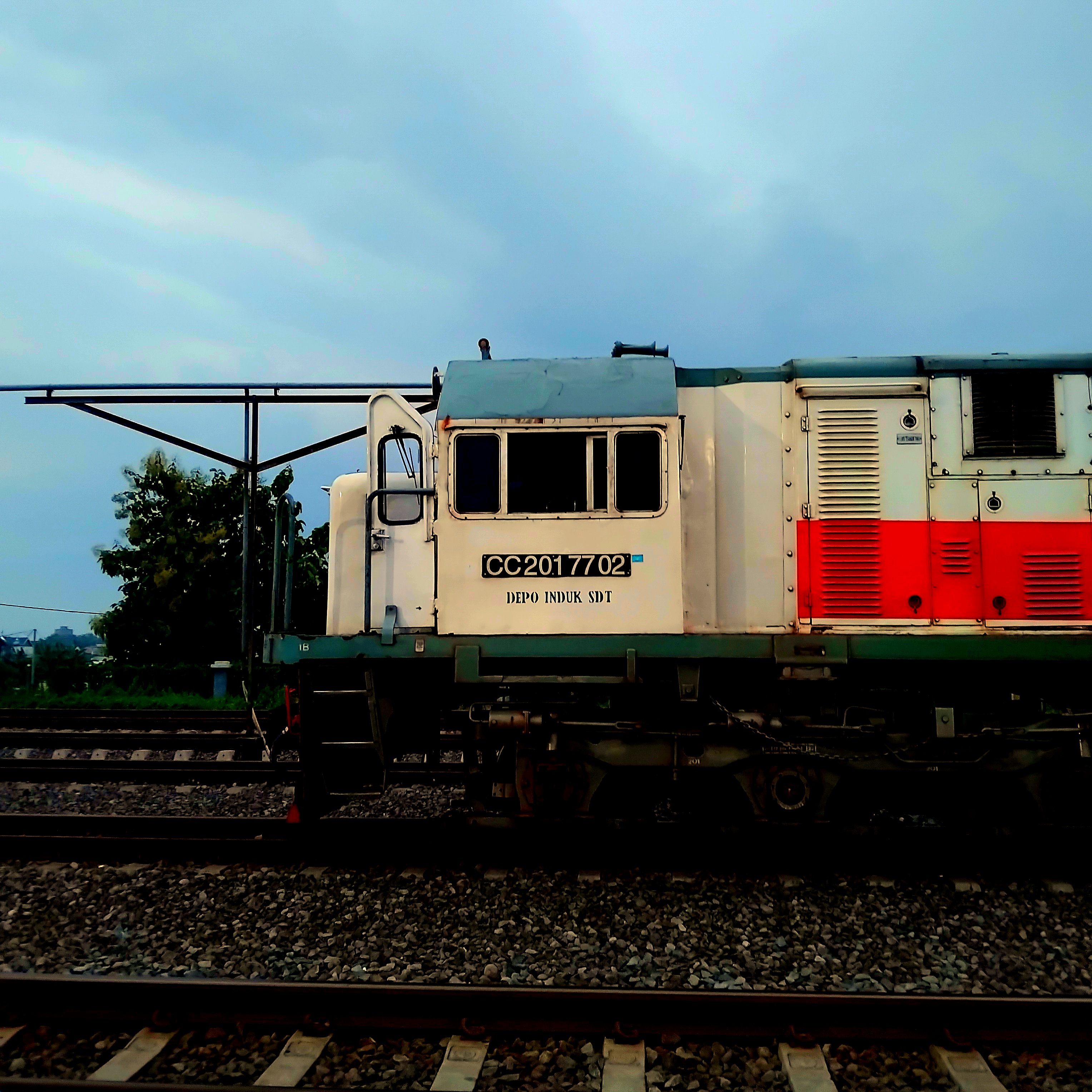 CC 201 77 02 at Kertosono