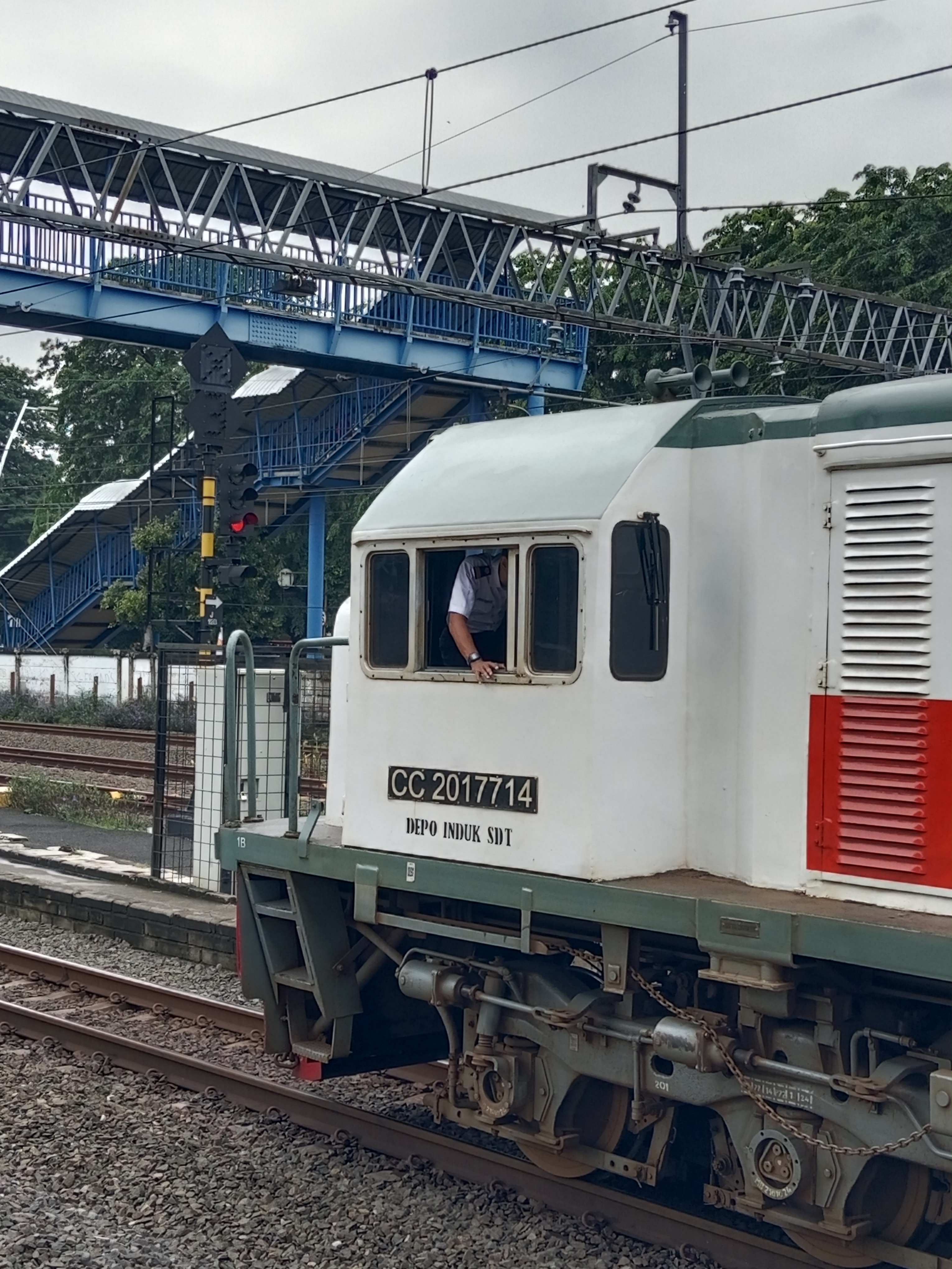CC 201 77 14 BERHENTI JATINEGARA