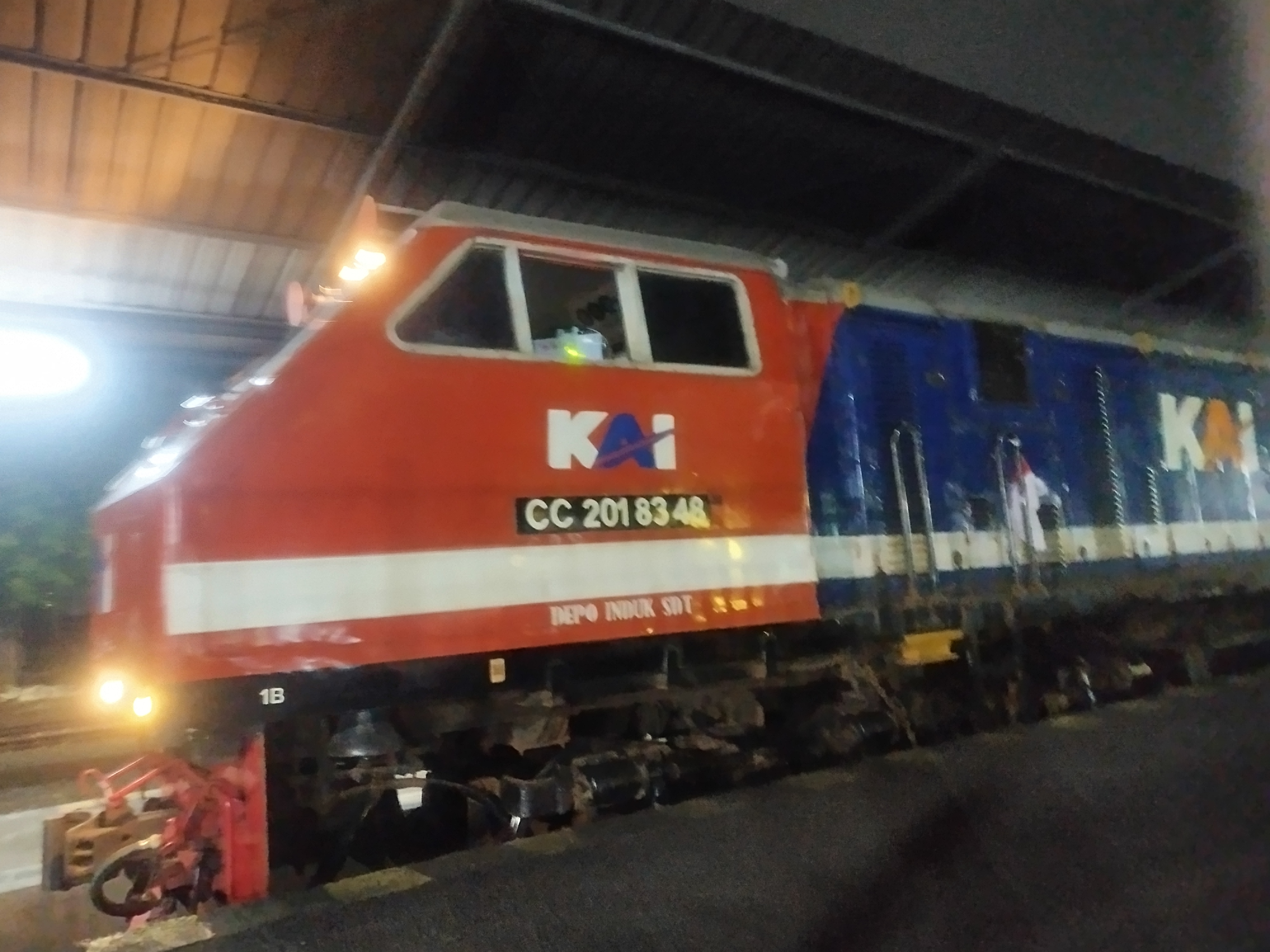 Di stasiun WONOKROMO