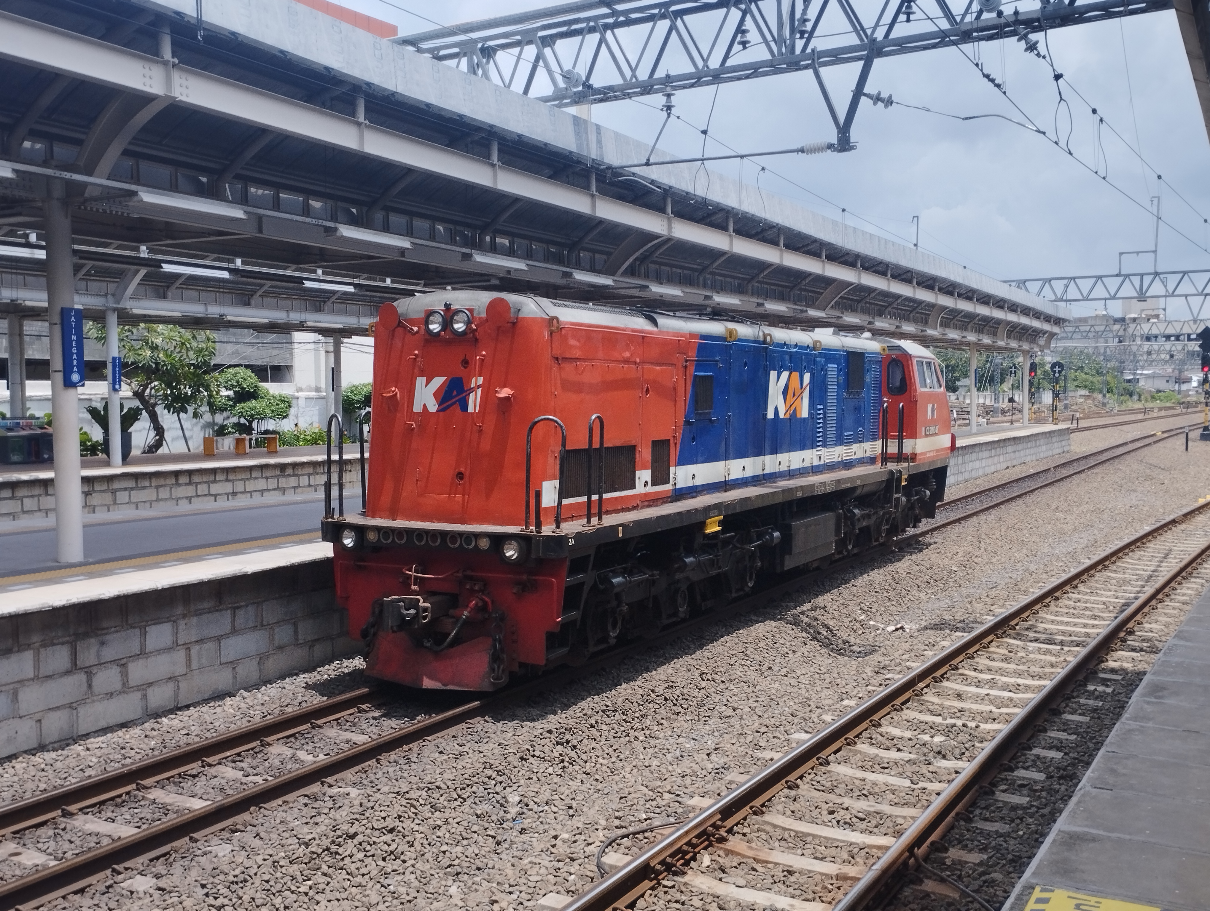 CC 201 83 48 SDT