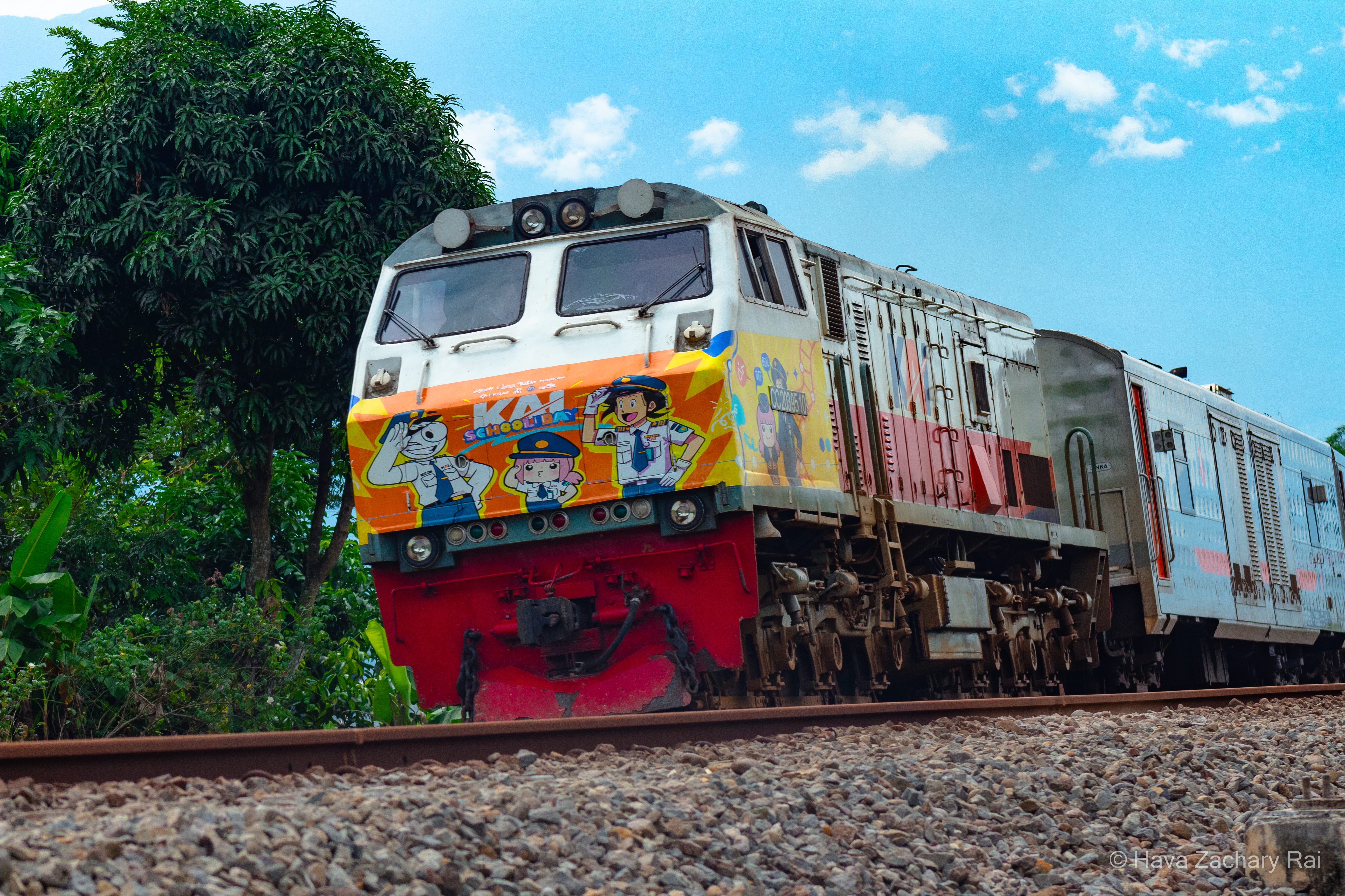 CC 203 95 10 - Depo CPN Lokomotif CC 203 95 10 livery Schooliday di Depo Induk CPN - Jakarta