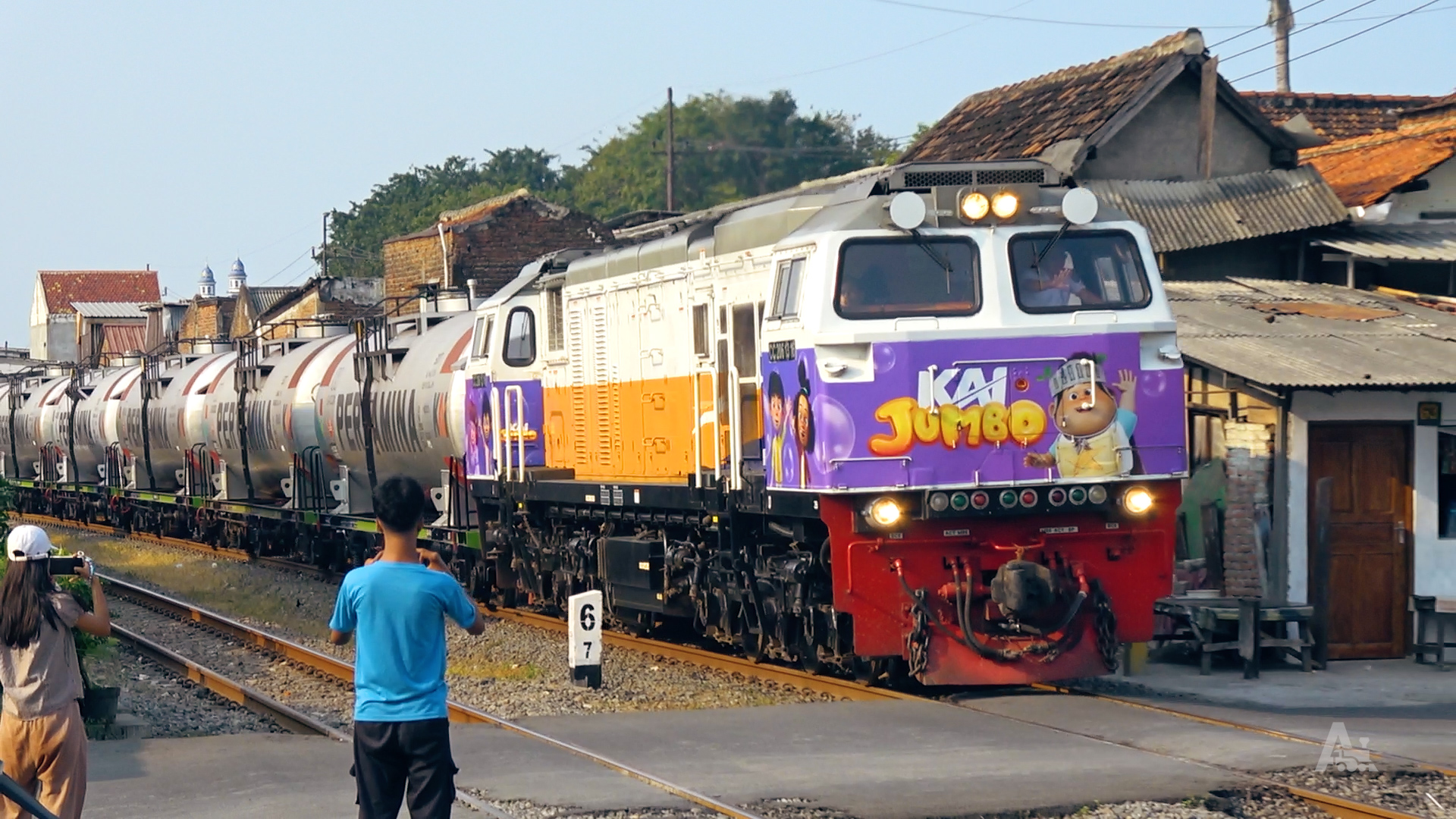 CC206 13 16 SDT Livery Jumbo bersama Betmakola Tanker
