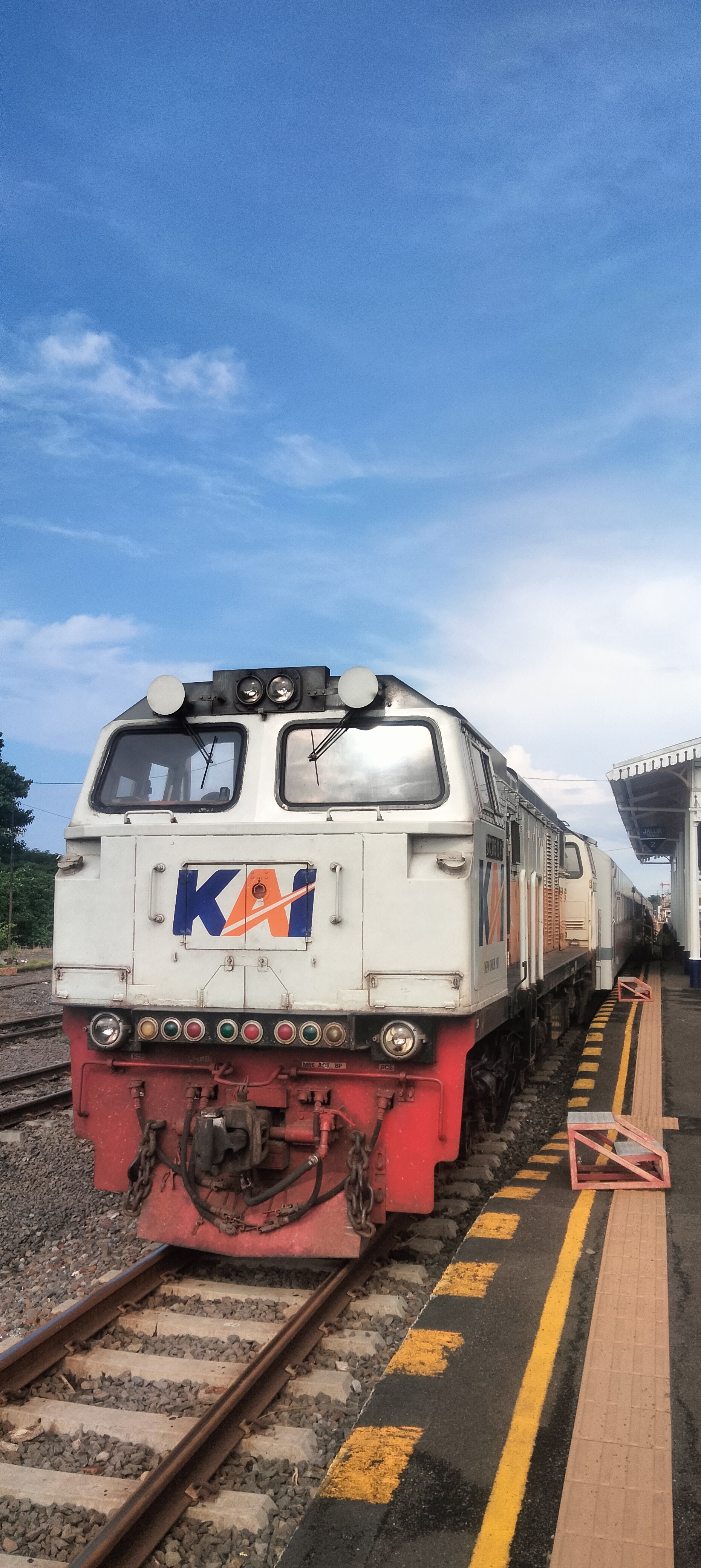 CC 206 13 41 - Depo BD Lokomotif CC 206 13 41 livery Default di Depo Induk BD - Bandung