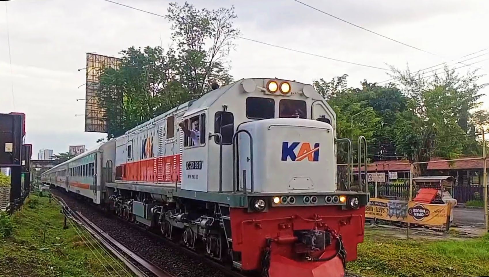 CC 201 92 11 - Depo JR Lokomotif CC 201 92 11 di Depo Induk JR - Jember