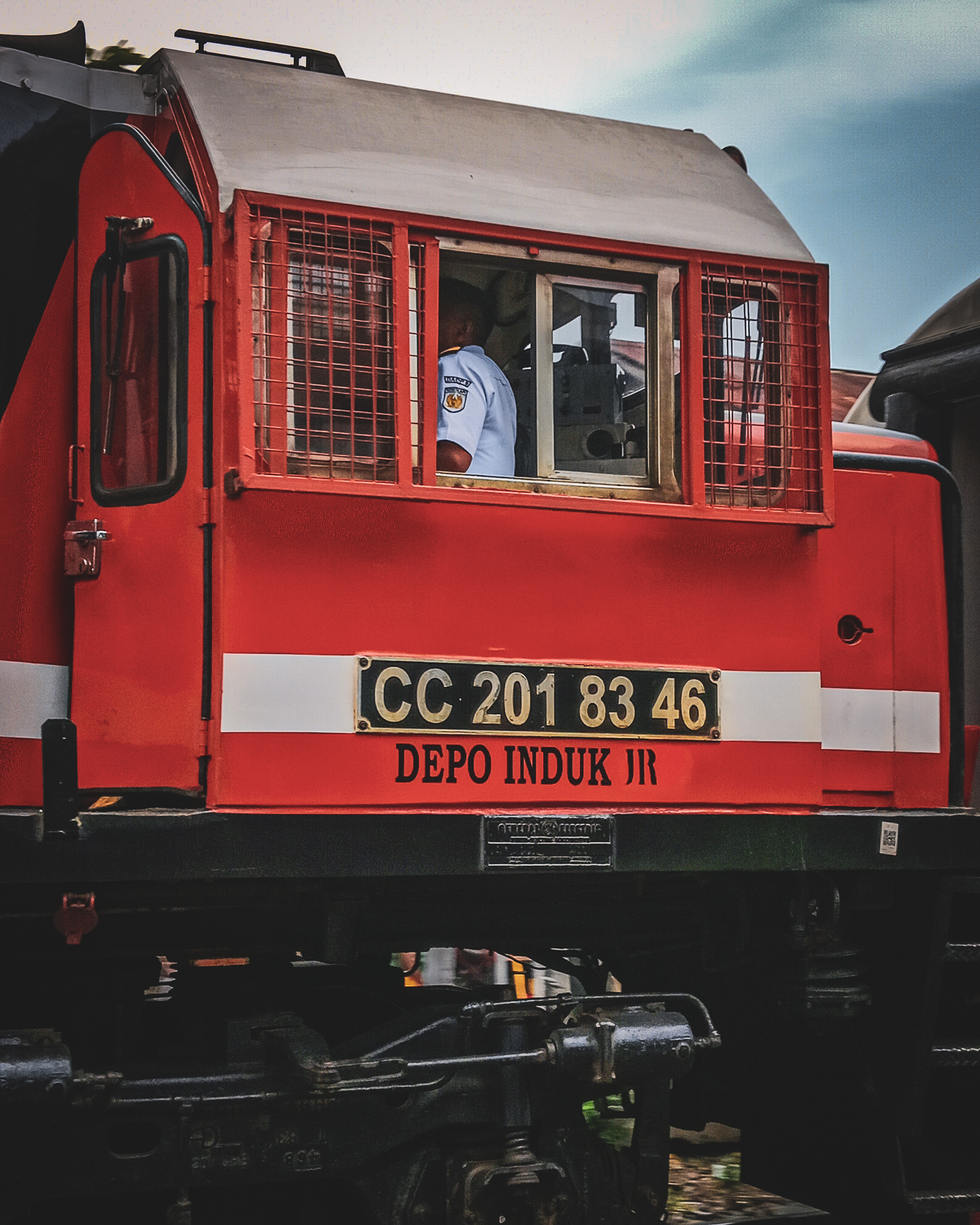 CC 201 83 46 - Depo JR Lokomotif CC 201 83 46 livery Red and Blue di Depo Induk JR - Jember