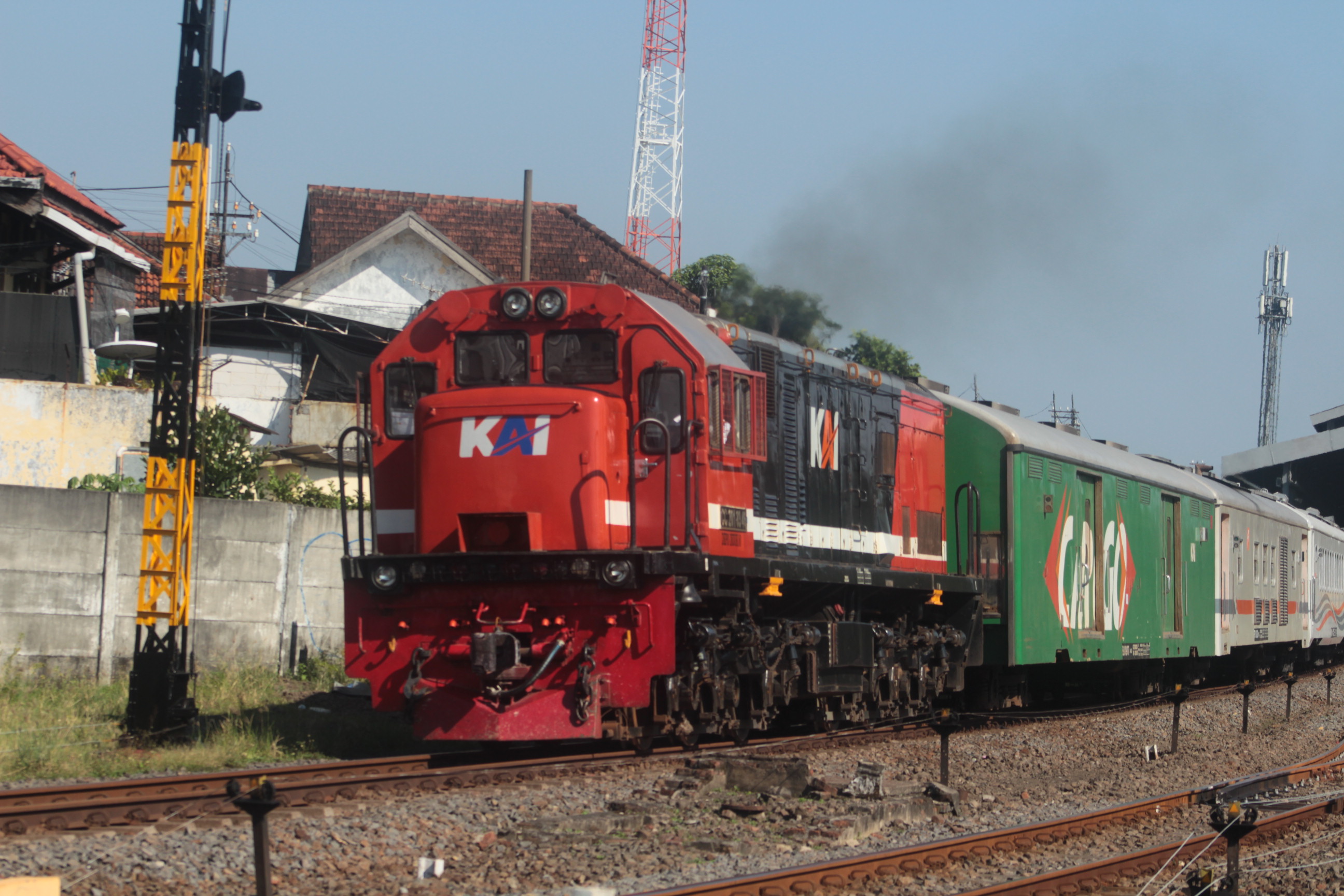 CC 201 83 46 JR - KA 212 Mutiara timur