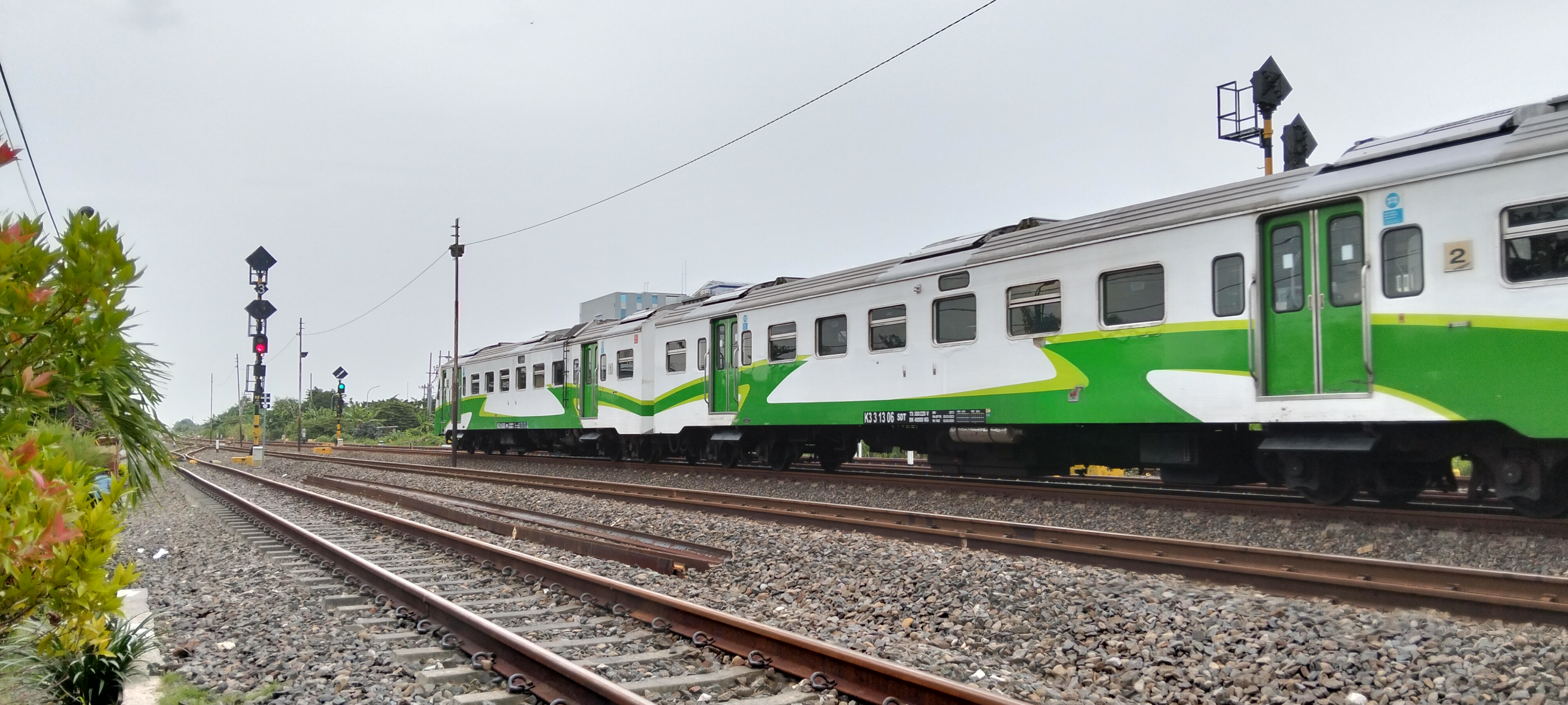 KRDI K3 3 13 05-08 di Stasiun Kandangan