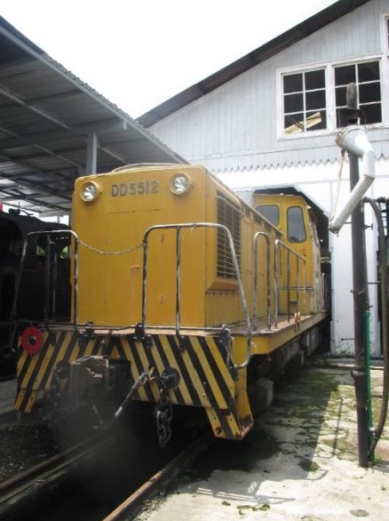 Lokomotif di Stasiun Tuntang