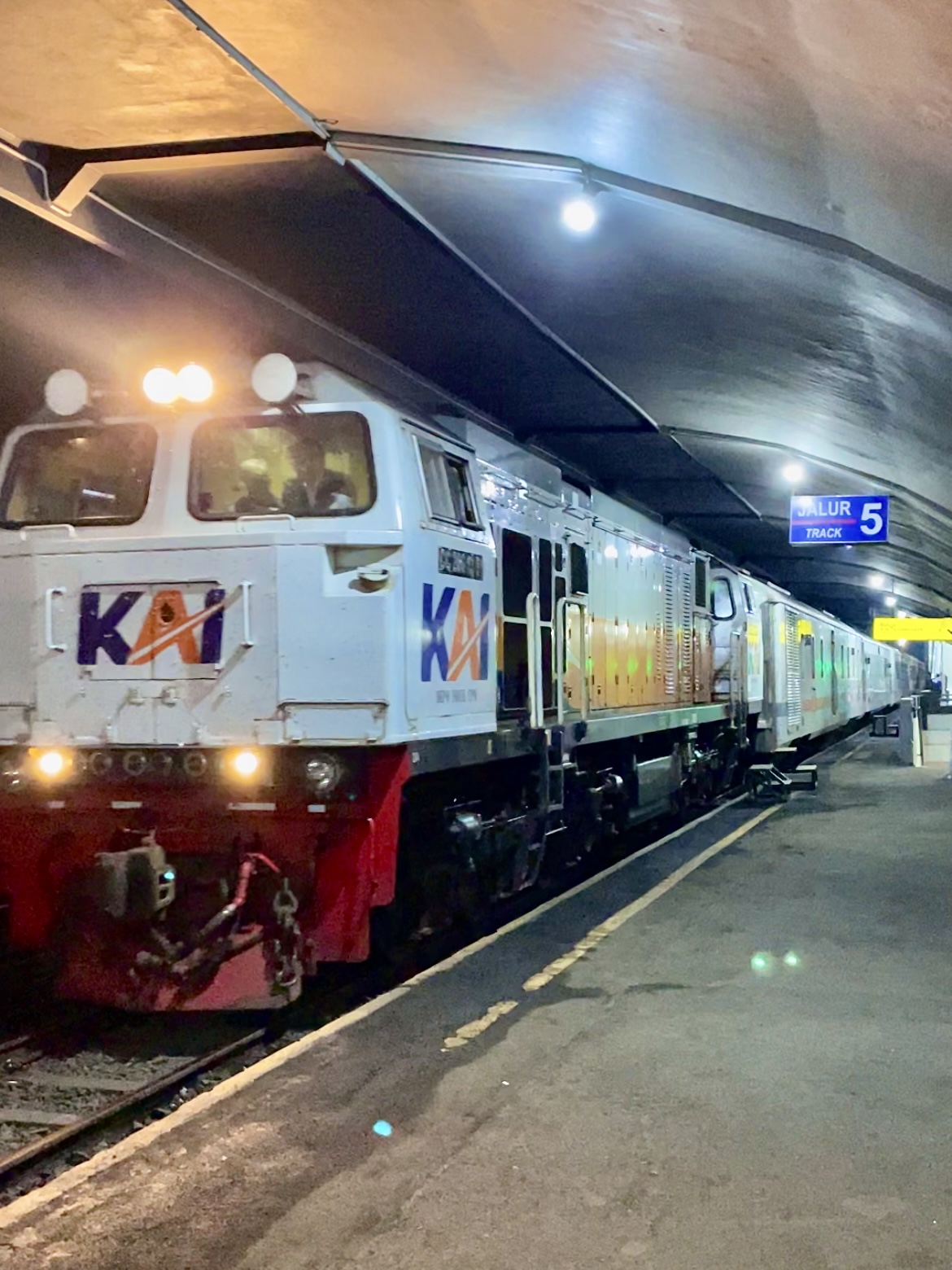 CC 206 13 51 di Malang