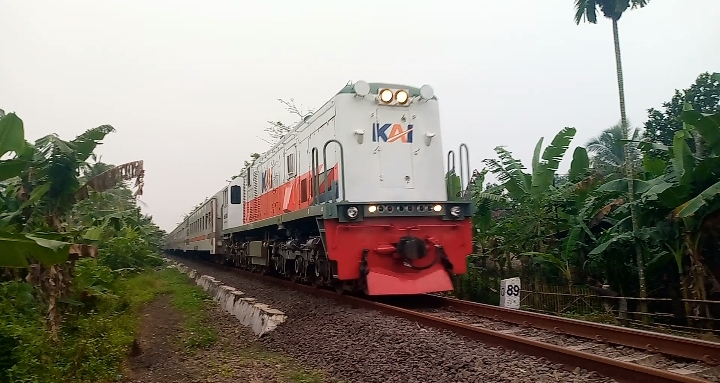 CC 201 78 06 - Depo CPN Lokomotif CC 201 78 06  di Depo Induk CPN - Jakarta