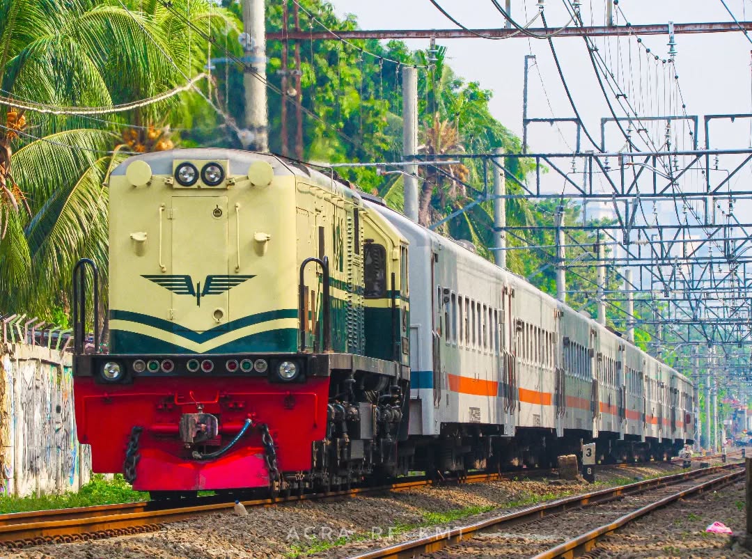 Lokomotif di daop 9 Jember