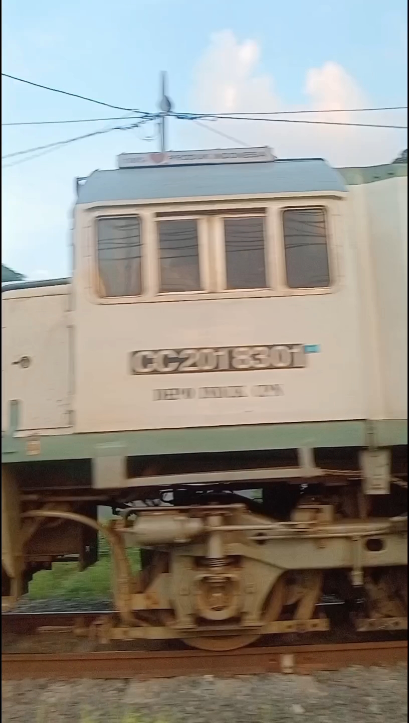CC 201 83 01 - Depo CPN Lokomotif CC 201 83 01  di Depo Induk CPN - Jakarta