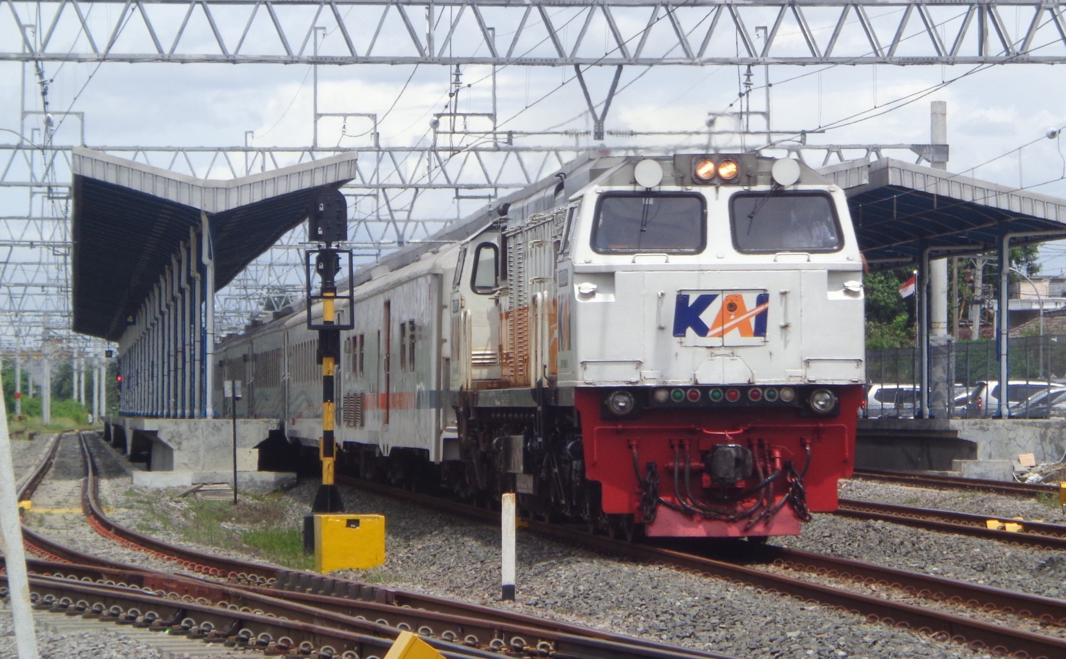 Lokomotif CC 206 13 59  di Depo Induk CN - Cirebon