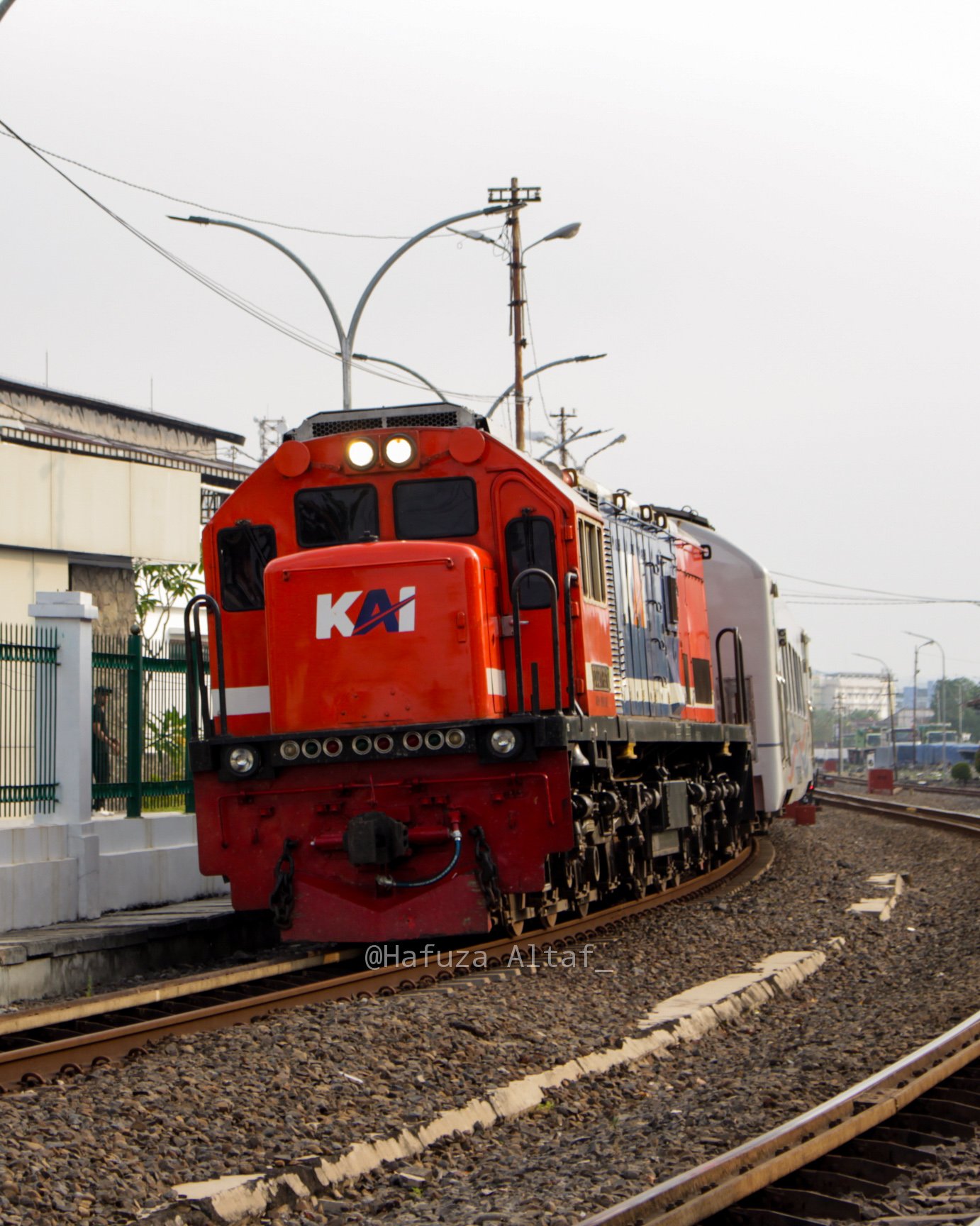Altaf Two @Hafuza_Altaf - 168Railway